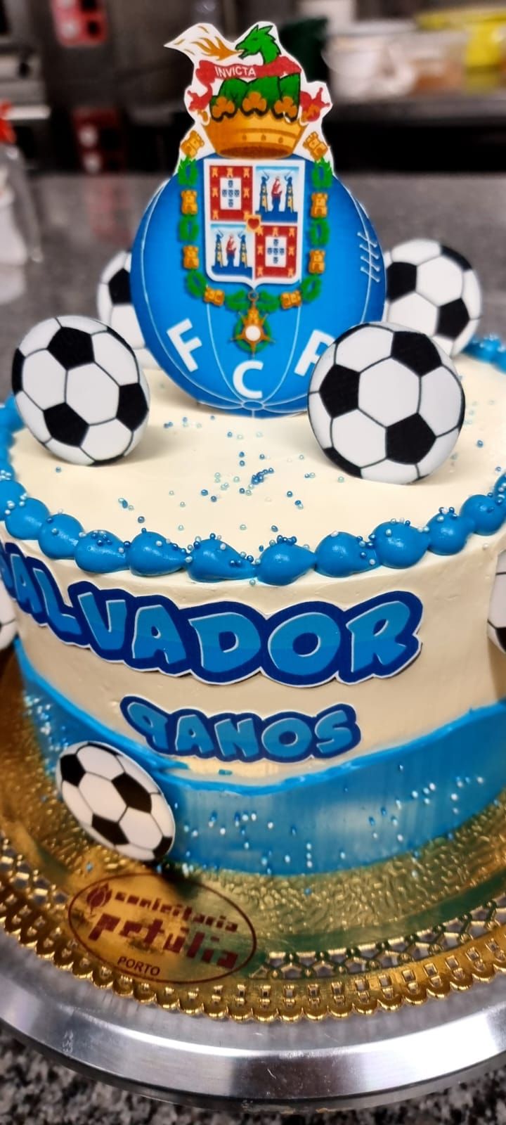 Bolo personalizado 23